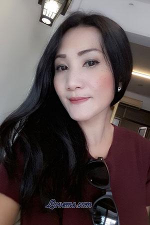 183504 - Thanyalak Age: 47 - Thailand