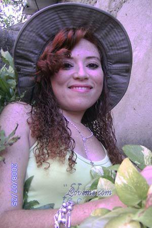 86799 - Natalie del Carmen Age: 27 - Colombia